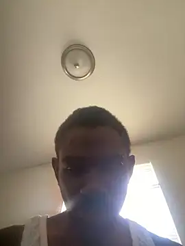 maclovelovepussy online show from March 26, 2026, 4:01 pm