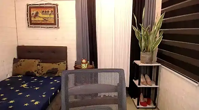 Yesha harper online show from December 14, 2024, 10:13 am