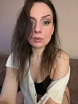 Snapshot of hades4ness chatting on February 19, 2025, 8:55 am hades4ness online show from February 19, 2025, 8:55 am