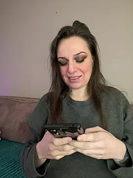 Snapshot of hades4ness chatting on March 19, 2025, 8:23 am hades4ness online show from March 19, 2025, 8:23 am