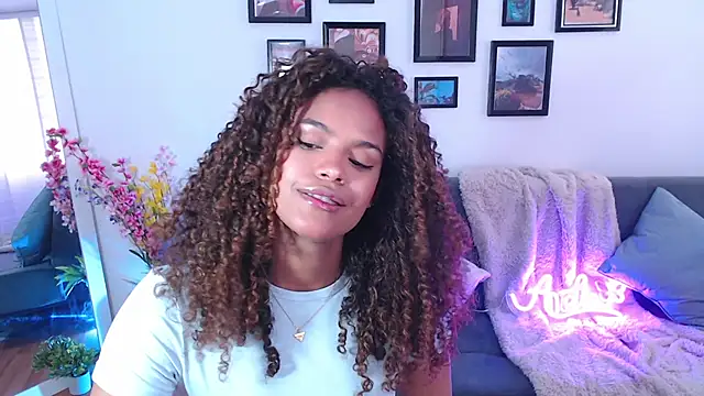 Amelia bss online show from March 17, 2025, 5:05 pm