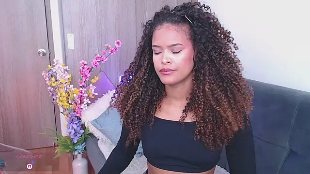 Amelia bss online show from November 15, 2025, 2:13 pm