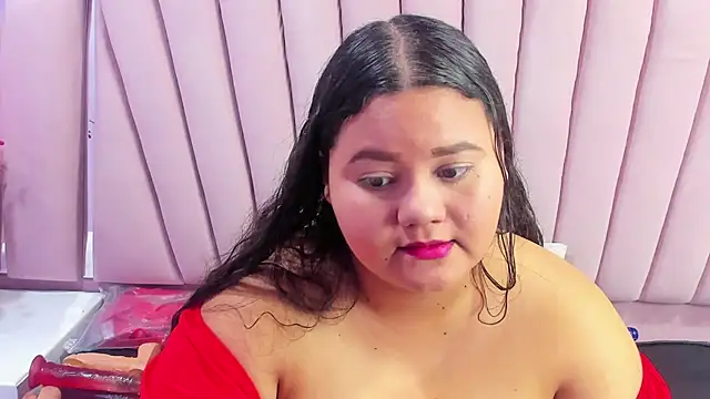 Snapshot of ValenTitis chatting on December 28, 2024, 5:55 am ValenTitis online show from December 28, 2024, 5:55 am