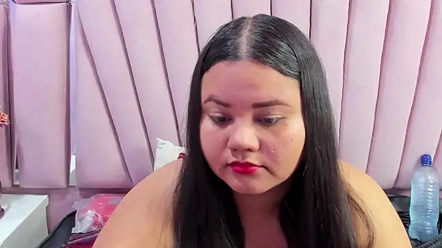 Snapshot of ValenTitis chatting on January 9, 2025, 8:11 pm ValenTitis online show from January 9, 2025, 8:11 pm