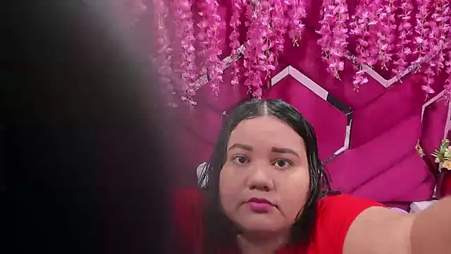 Snapshot of ValenTitis chatting on January 27, 2025, 8:07 pm ValenTitis online show from January 27, 2025, 8:07 pm