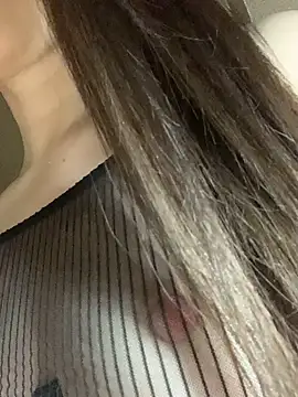 MiaBlossom online show from December 30, 2024, 7:21 pm