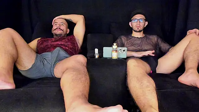 dylanstrong  online show from March 20, 2025, 1:35 am