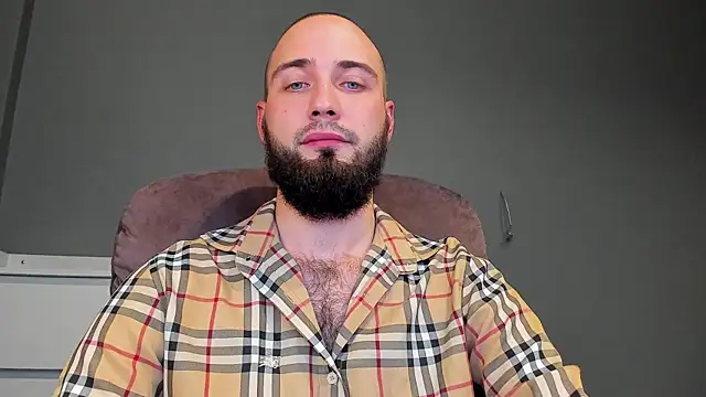 A              online show from November 12, 2025, 1:06 am