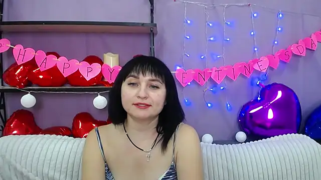 NinaFlawlees online show from February 2, 2025, 1:34 am