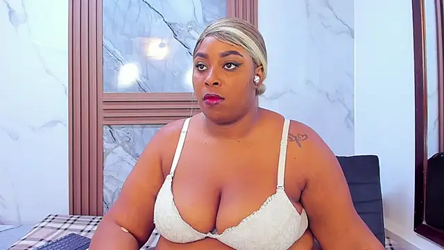 HannyMansonh online show from February 13, 2025, 6:41 am