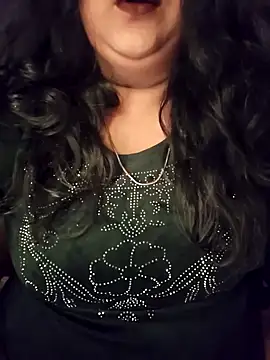 Snapshot of sassy_horny chatting on December 6, 2024, 7:34 pm sassy horny online show from December 6, 2024, 7:34 pm