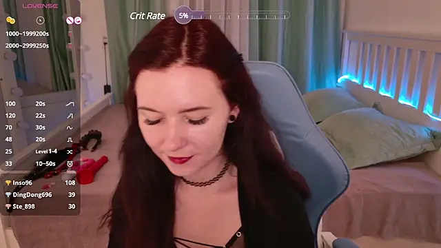 Snapshot of LissMoon chatting on February 25, 2025, 3:05 pm LissMoon online show from February 25, 2025, 3:05 pm