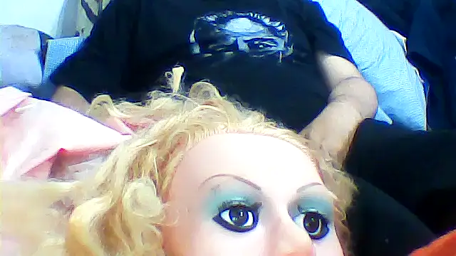 messi syssy online show from September 21, 2025, 9:00 am