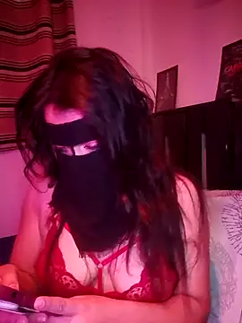 Bayan-Queen online show from November 4, 2025, 2:49 pm