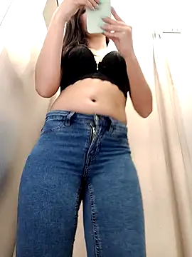 LeticiaWoods online show from January 22, 2025, 12:17 pm