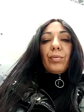 LeticiaWoods online show from March 15, 2025, 2:45 pm