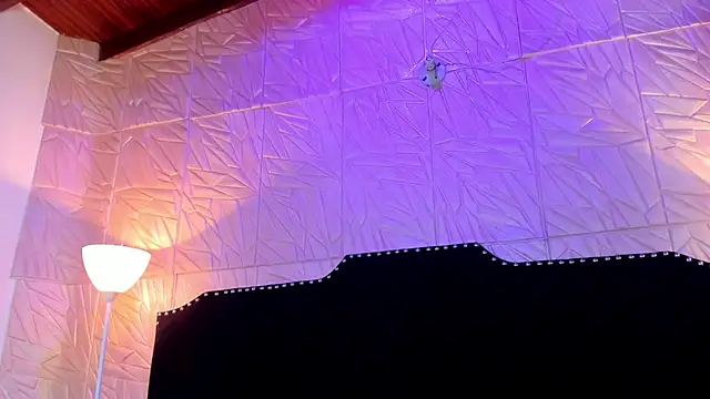 JennyRouse01 online show from April 2, 2026, 10:46 am