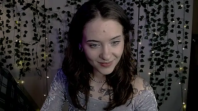 risha laas online show from April 30, 2026, 8:57 pm