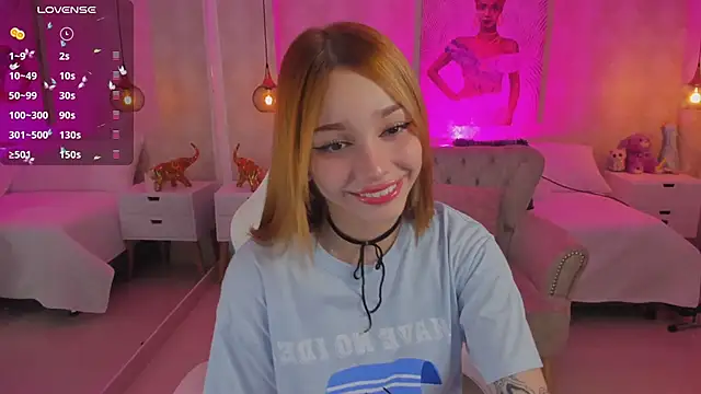 Snapshot of LITTLE-VIVI chatting on March 6, 2025, 3:24 am LITTLE-VIVI online show from March 6, 2025, 3:24 am