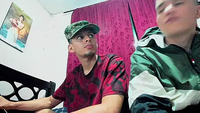 Snapshot of davidlatin66 chatting on September 30, 2025, 1:54 am davidlatin66 online show from September 30, 2025, 1:54 am