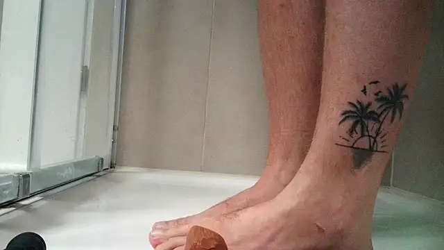 angelus112 online show from October 8, 2025, 7:17 am