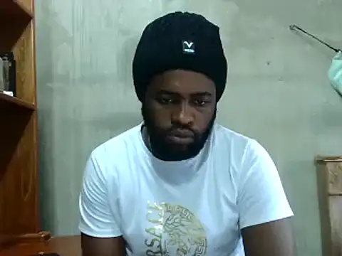 2ocmaxi online show from January 8, 2025, 4:22 pm