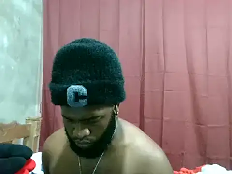 2ocmaxi online show from February 18, 2025, 4:48 pm