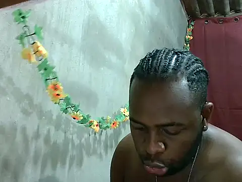 2ocmaxi online show from March 22, 2026, 3:26 pm