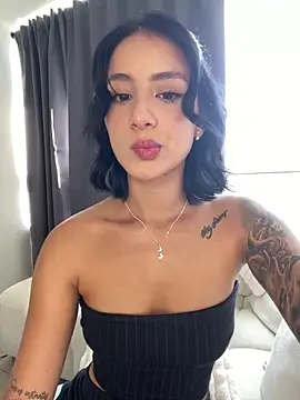 Snapshot of Ale_Lewis chatting on January 29, 2025, 9:07 pm Ale Lewis online show from January 29, 2025, 9:07 pm