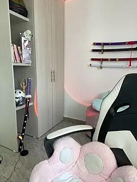 Snapshot of Ale_Lewis chatting on March 1, 2025, 2:44 pm Ale Lewis online show from March 1, 2025, 2:44 pm