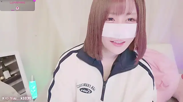 Snapshot of Yuu__k chatting on February 27, 2025, 2:21 pm Yuu  k online show from February 27, 2025, 2:21 pm