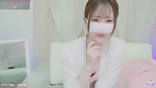 Snapshot of Yuu__k chatting on March 3, 2025, 3:31 pm Yuu  k online show from March 3, 2025, 3:31 pm