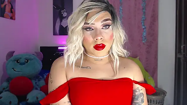 valentina margareth ts online show from March 8, 2025, 4:01 am