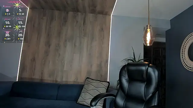 RenataReyes online show from March 1, 2026, 10:12 pm