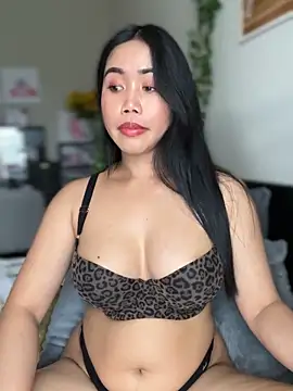 Snapshot of JazzieXo chatting on December 16, 2024, 8:16 pm JazzieXo online show from December 16, 2024, 8:16 pm