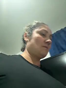 gabiTetas online show from September 16, 2025, 8:43 pm