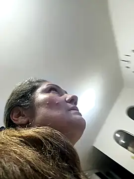 gabiTetas online show from December 21, 2025, 4:52 am