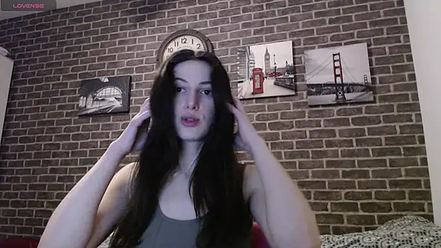  Hot Lady  online show from January 19, 2025, 7:15 pm