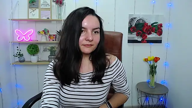 Snapshot of JasmineAsha chatting on March 19, 2025, 1:07 pm JasmineAsha online show from March 19, 2025, 1:07 pm