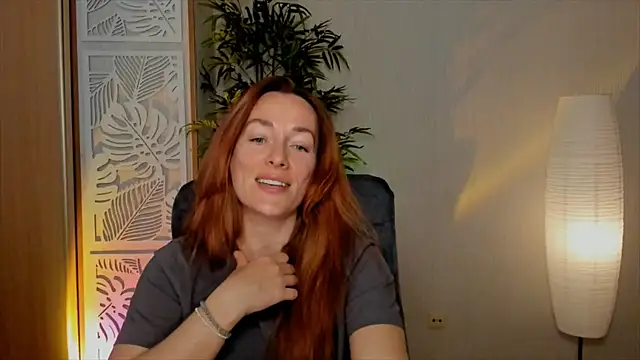 RebeccaMartinez online show from April 10, 2026, 12:10 pm