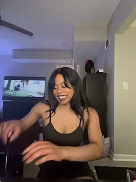 leanarose10 online show from April 14, 2026, 1:00 am