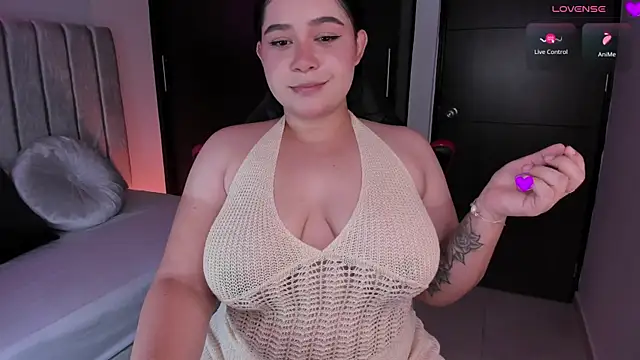 daniela hornny online show from March 2, 2025, 3:34 am