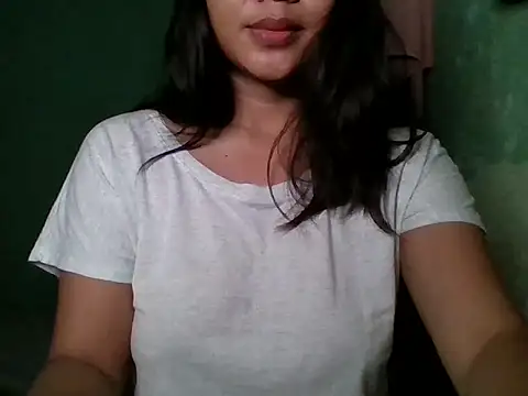  smiling4u  online show from November 13, 2025, 3:55 pm