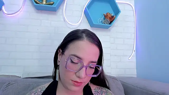 Snapshot of DEVA_BLUE_ chatting on January 31, 2025, 6:24 am DEVA BLUE  online show from January 31, 2025, 6:24 am