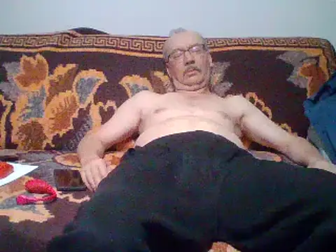 cumloverboyxx69 online show from February 19, 2025, 10:31 pm