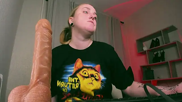 Frau  Lilith online show from January 23, 2025, 5:35 am