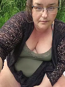 XxGipsyxX online show from May 27, 2026, 3:20 pm