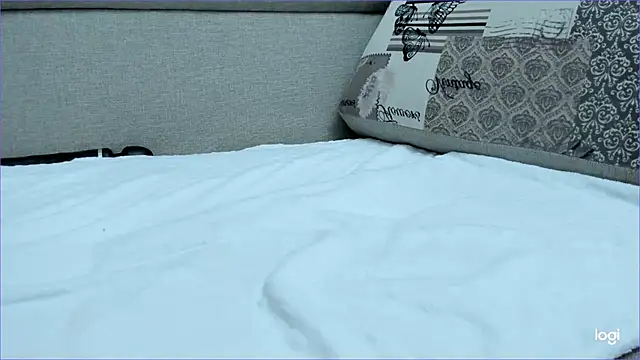 Hanah cho cho online show from December 23, 2025, 6:55 am