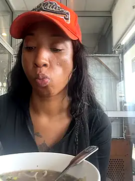 Iceblanca online show from September 24, 2025, 7:06 pm