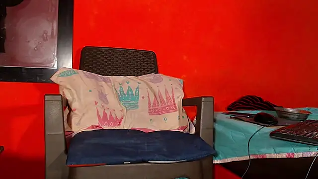 angelicatsx online show from January 18, 2025, 2:02 pm